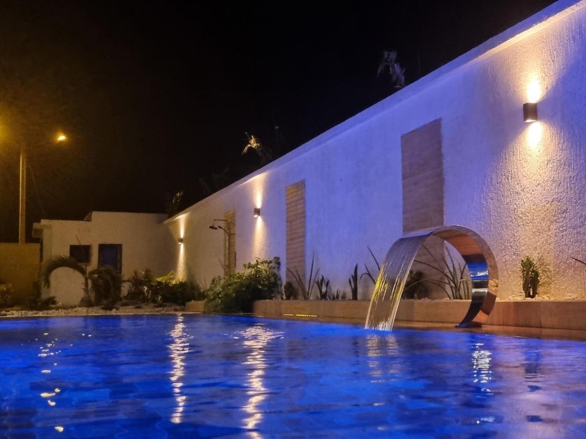 Villa Bolati, Avec Piscine, Jacuzzi, Jardin Et Vue Bonoua Екстериор снимка