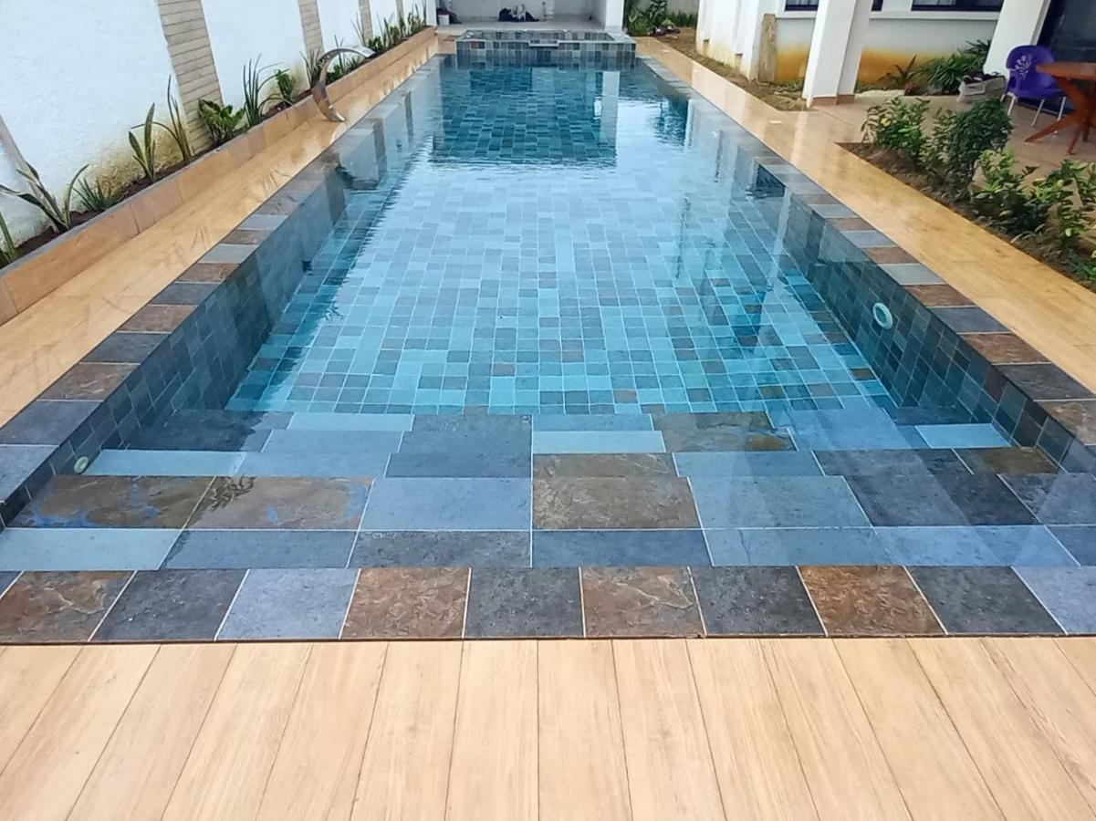 Villa Bolati, Avec Piscine, Jacuzzi, Jardin Et Vue Bonoua Екстериор снимка